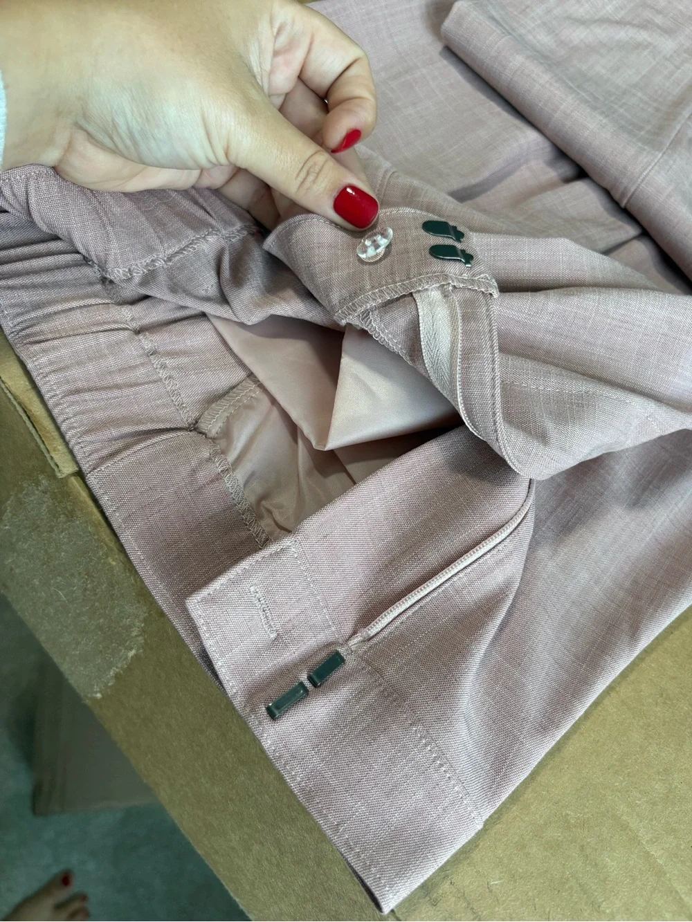 JustFab Sleeveless Blazer Vest & Slacks in Dusty Pink